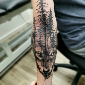 tattoo wolf.png